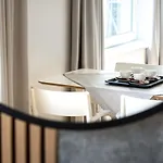 Aster - Dwa Poziomy Apartament *
